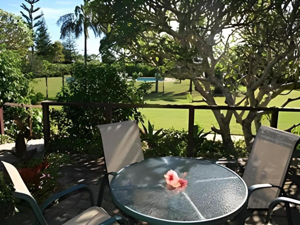 Fletcher Christian Holiday Hotel Burnt Pine Esterno foto