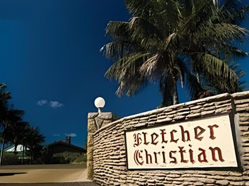 Fletcher Christian Holiday Hotel Burnt Pine Esterno foto